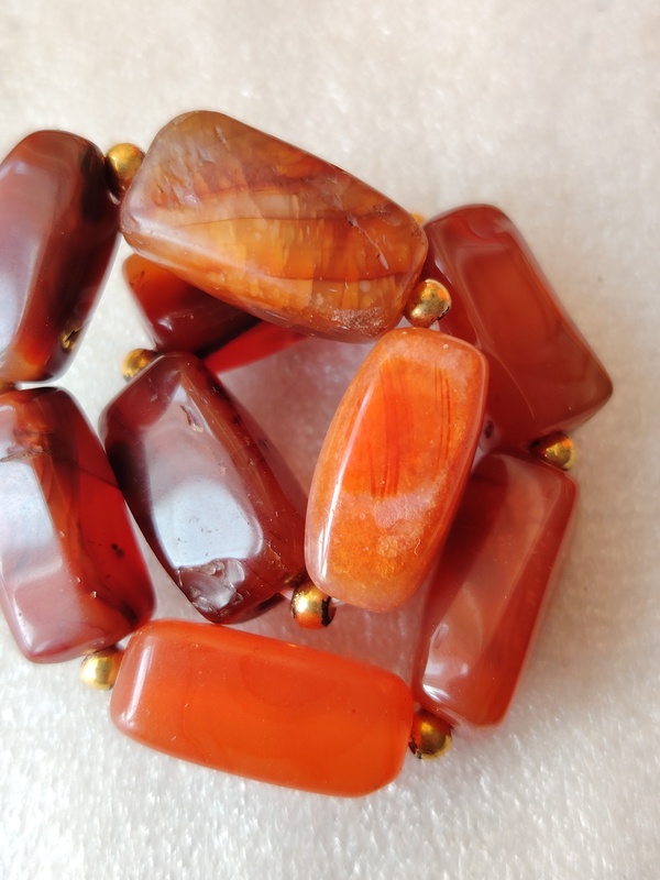 古玩玉器天然紅瑪瑙珠手串拍賣(mài)，當(dāng)前價(jià)格138元