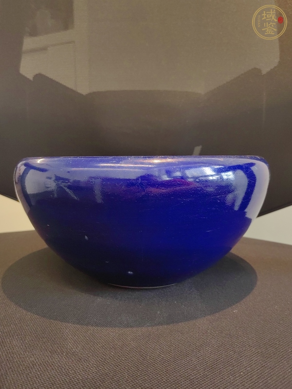 古玩陶瓷霽藍釉香爐真品鑒賞圖