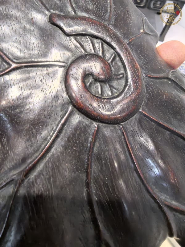 古玩雜項紫檀雕刻-荷葉承盤真品鑒賞圖