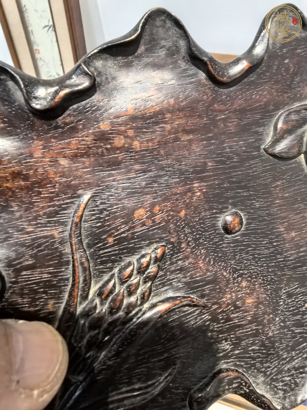 古玩雜項紫檀雕刻-荷葉承盤真品鑒賞圖