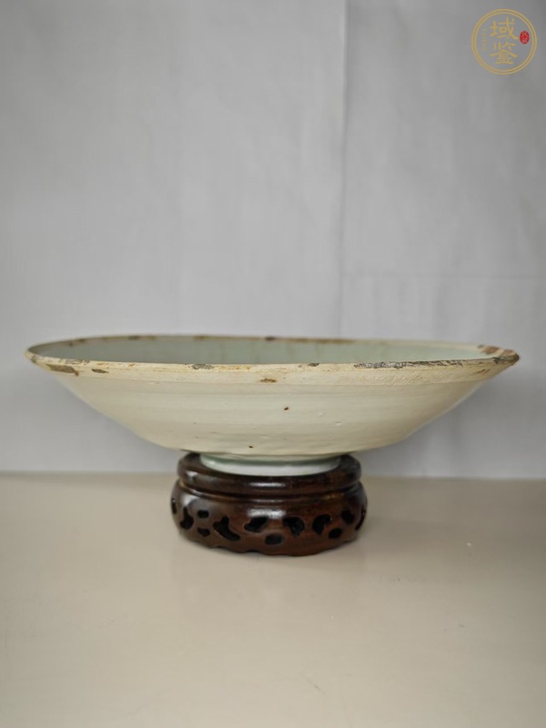 古玩陶瓷青白釉刻花盤真品鑒賞圖