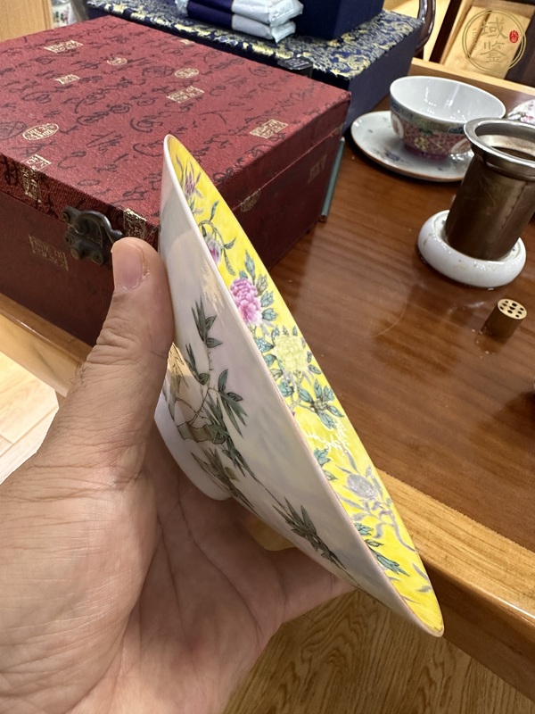 古玩陶瓷民國(guó) 仿琺瑯彩花卉詩文碗真品鑒賞圖