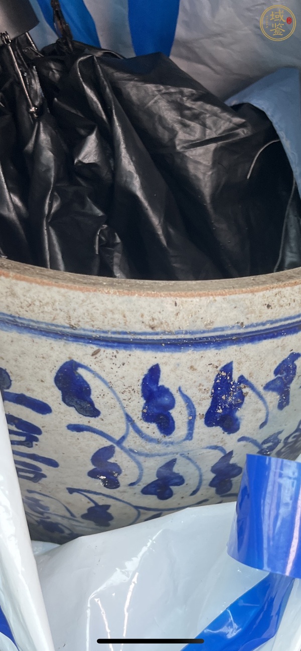古玩陶瓷囍字紋青花缸真品鑒賞圖