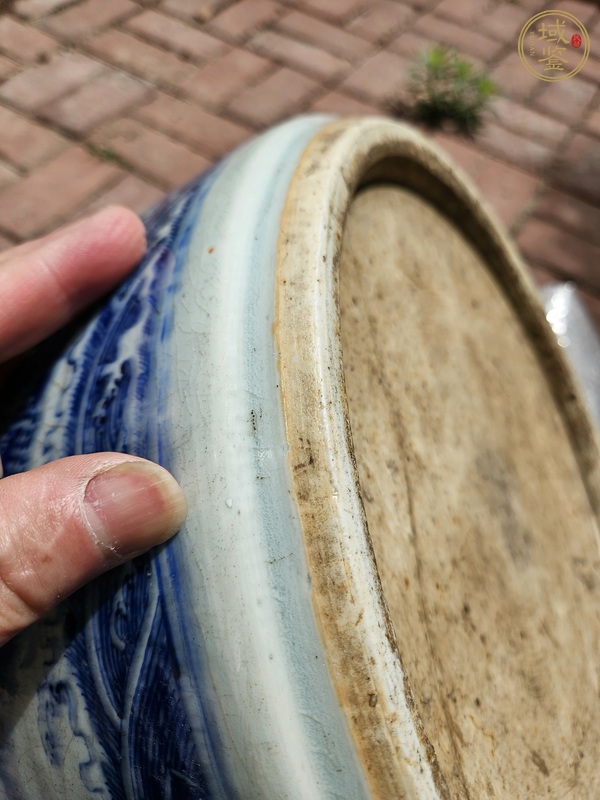 古玩陶瓷青花雙龍戲珠紋直筒爐真品鑒賞圖