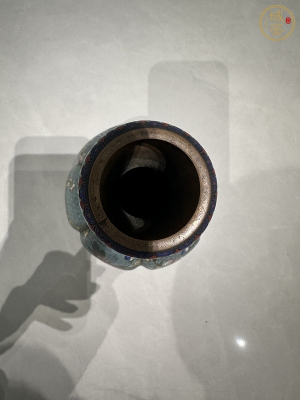 古玩雜項藍地花卉紋景泰藍蒜頭瓶真品鑒賞圖