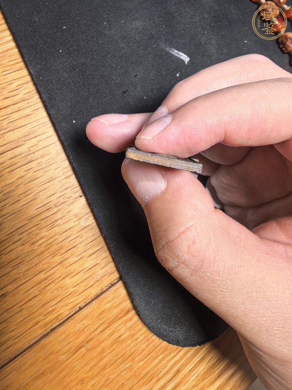 古玩錢幣王莽貨布真品鑒賞圖