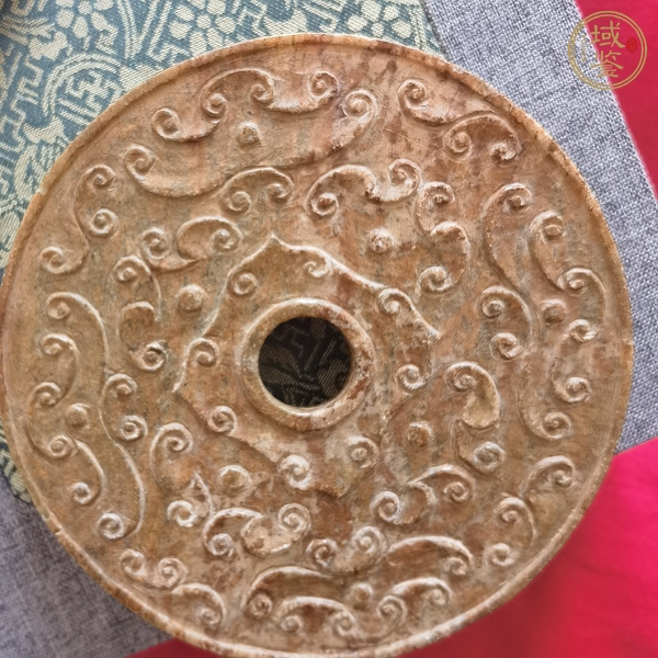 古玩玉器做舊仿古“螭龍紋璧”真品鑒賞圖