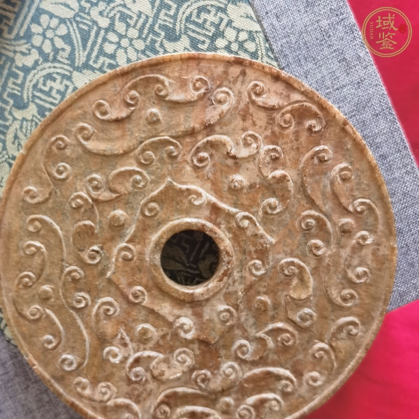 古玩玉器做舊仿古“螭龍紋璧”真品鑒賞圖
