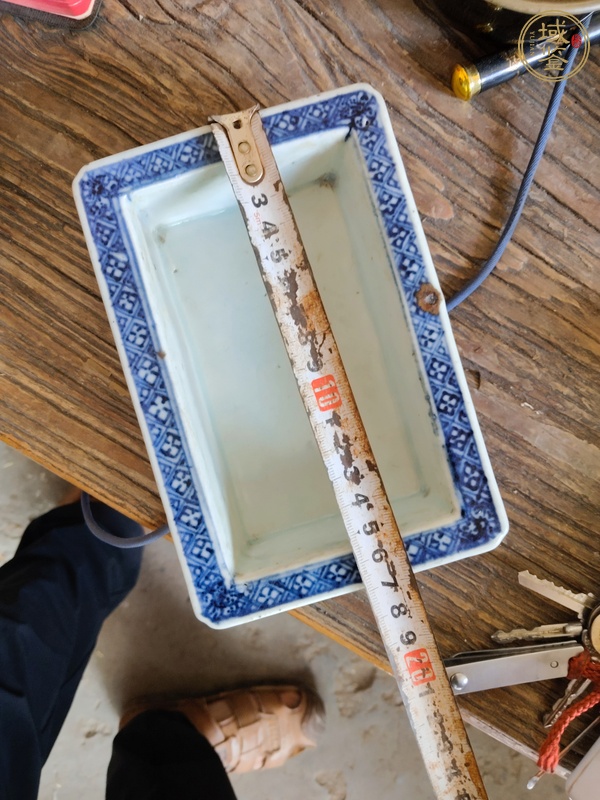 古玩陶瓷青花鏤空水仙盆真品鑒賞圖