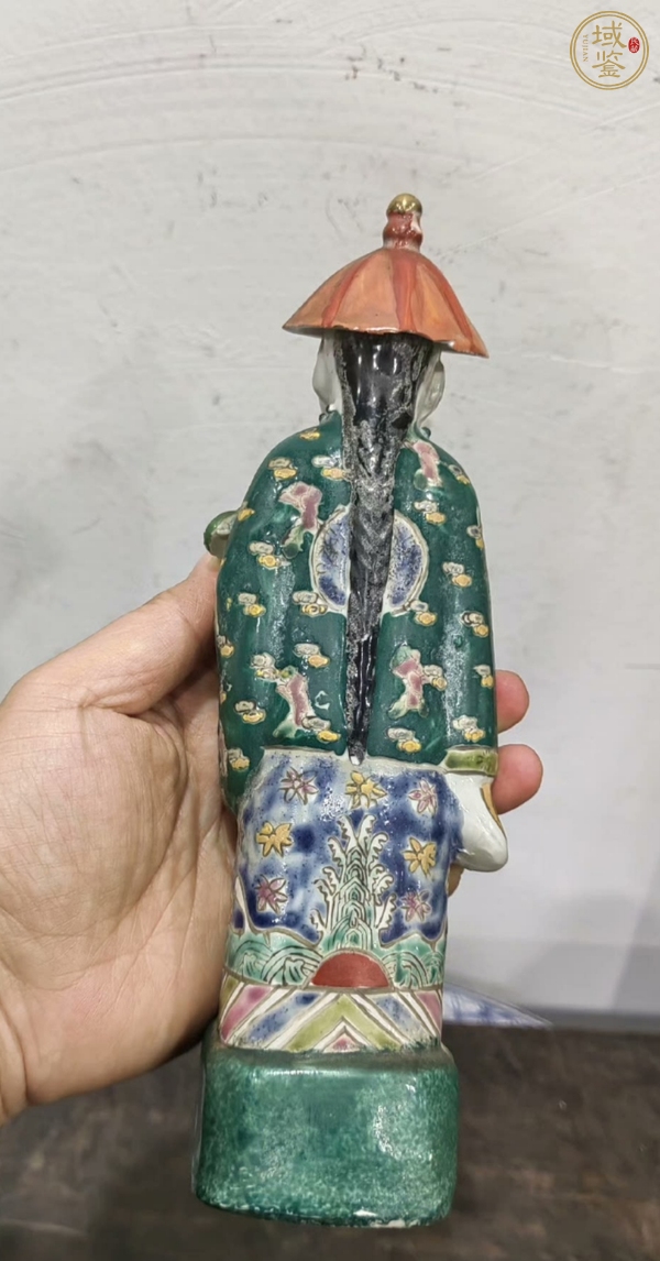 古玩陶瓷滿大人瓷塑真品鑒賞圖