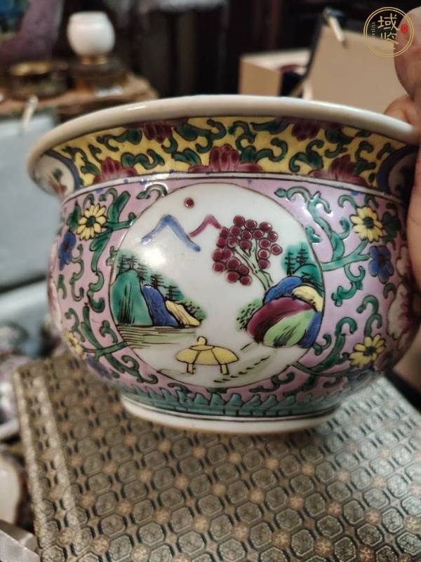 古玩粉彩龍紋香爐真品鑒賞圖