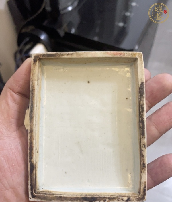 古玩陶瓷青花蓋盒真品鑒賞圖