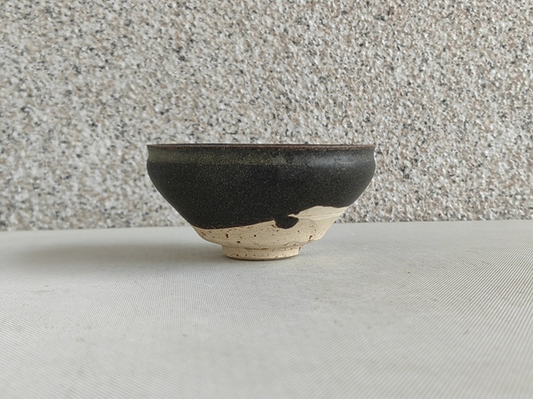 古玩陶瓷閩侯窯黑釉茶盞拍賣，當(dāng)前價(jià)格998元