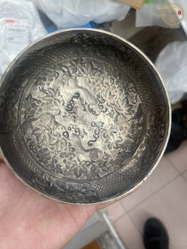 古玩銅器銀盒真品鑒賞圖