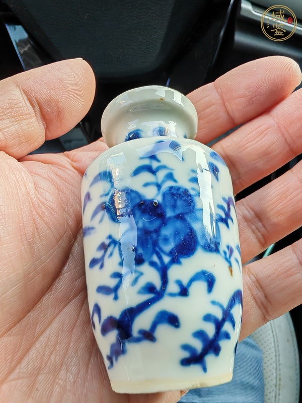 古玩陶瓷青花花鳥紋小瓶真品鑒賞圖