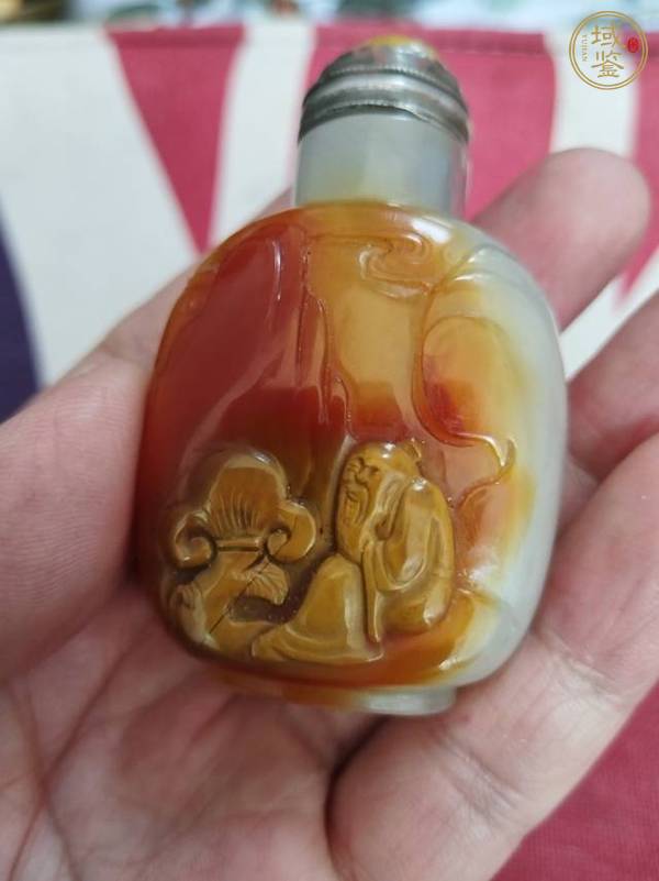 古玩雜項(xiàng)瑪瑙鼻煙壺真品鑒賞圖