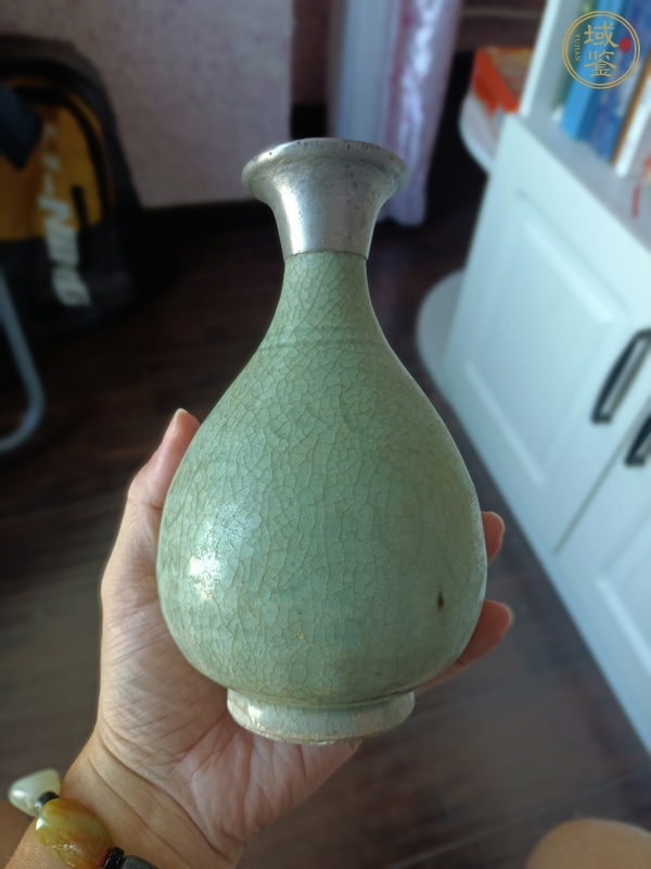古玩陶瓷龍泉青瓷玉壺春瓶真品鑒賞圖