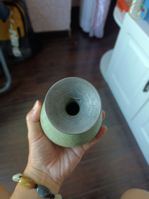 古玩陶瓷龍泉青瓷玉壺春瓶真品鑒賞圖