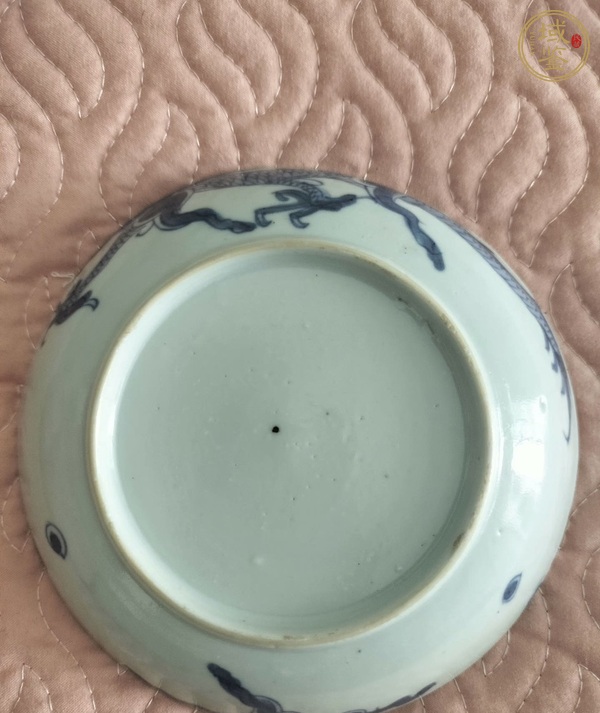 古玩陶瓷青花過墻龍紋盤真品鑒賞圖