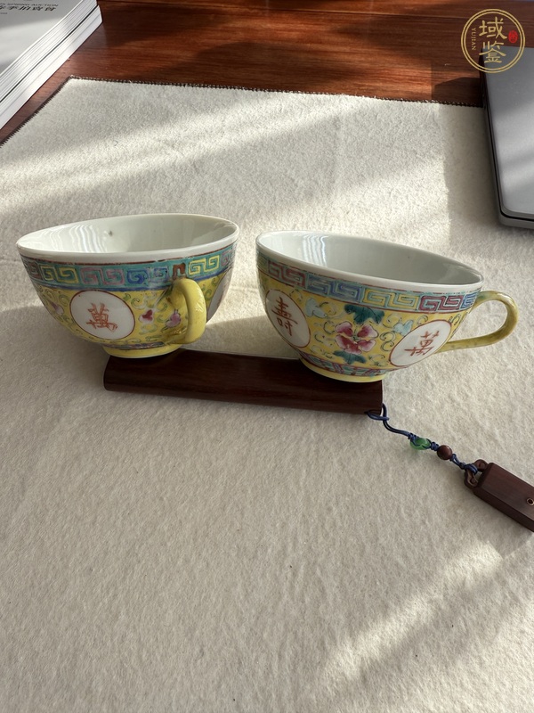 古玩陶瓷吉語紋粉彩執杯真品鑒賞圖