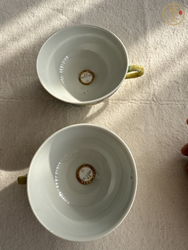 古玩陶瓷吉語紋粉彩執杯真品鑒賞圖