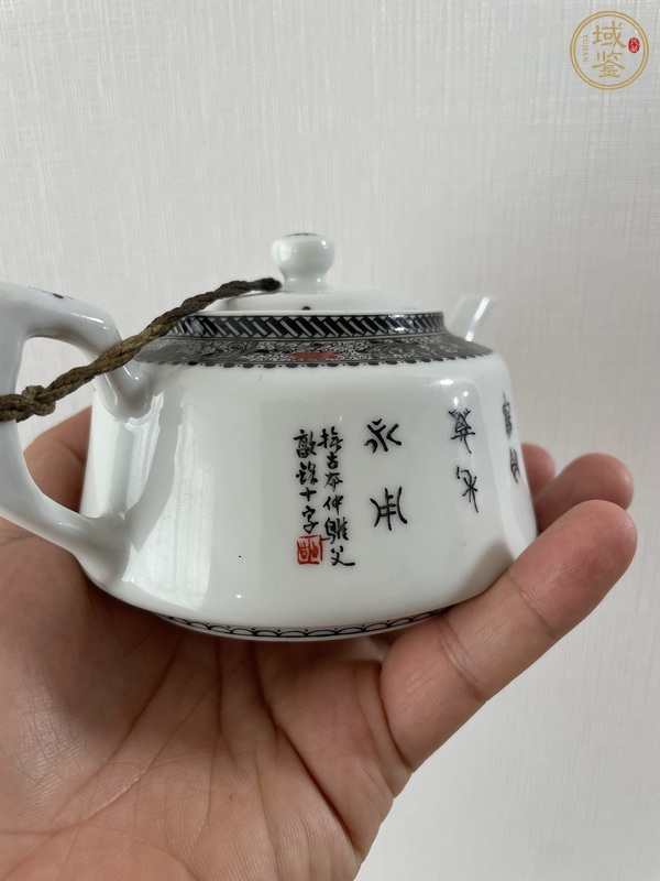 古玩陶瓷粉彩人物故事壺真品鑒賞圖