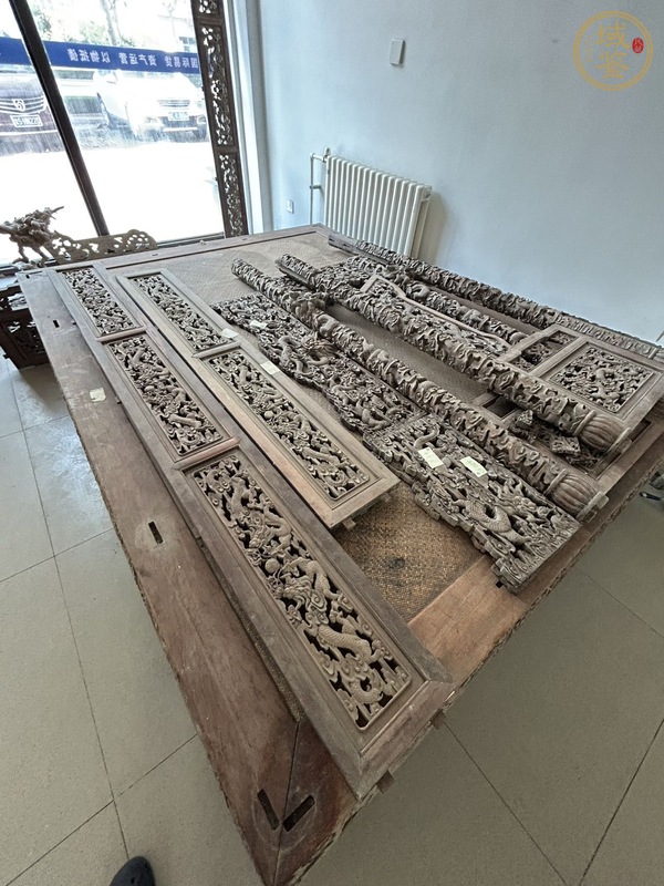 古玩大龍床真品鑒賞圖