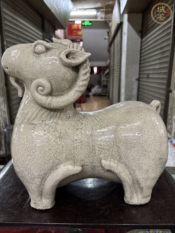 古玩陶瓷哥釉羊真品鑒賞圖