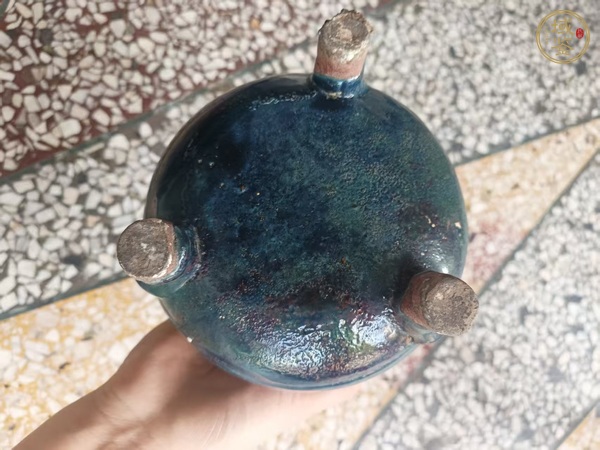 古玩陶瓷宜鈞釉香爐真品鑒賞圖