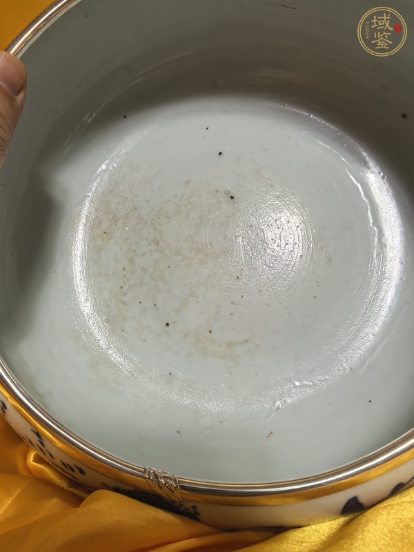 古玩陶瓷青花山水人物紋香爐真品鑒賞圖