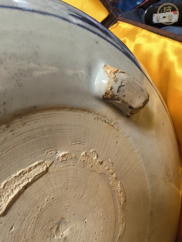 古玩陶瓷青花山水人物紋香爐真品鑒賞圖