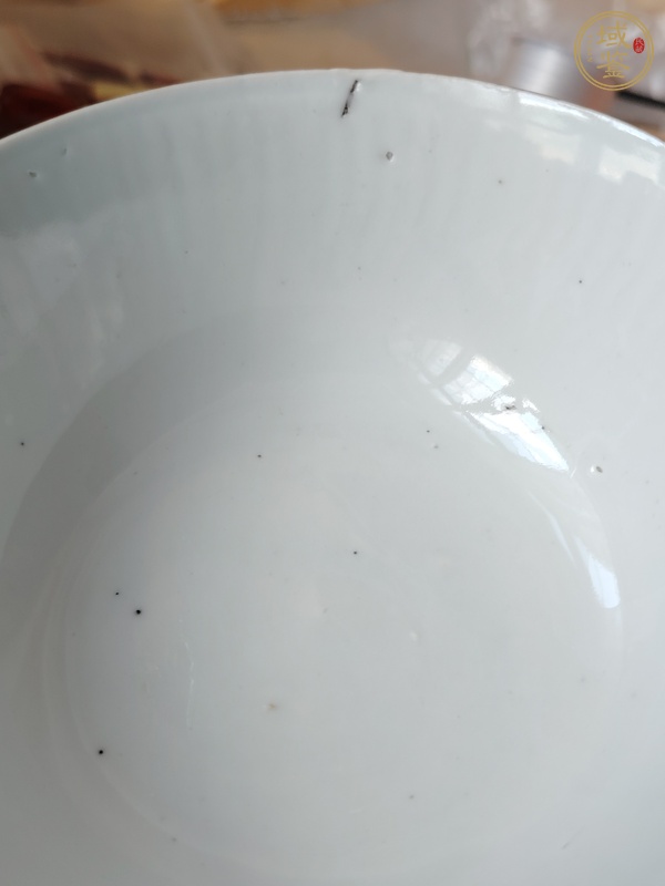 古玩陶瓷紫金釉開光彩繪花卉紋碗真品鑒賞圖