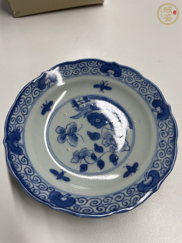 古玩陶瓷清乾隆洞石花蝶紋蓋碗一套真品鑒賞圖