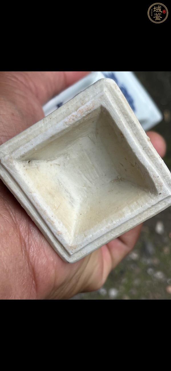 古玩陶瓷青花花觚真品鑒賞圖