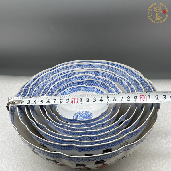古玩陶瓷粉彩仕女薄胎碗一組真品鑒賞圖