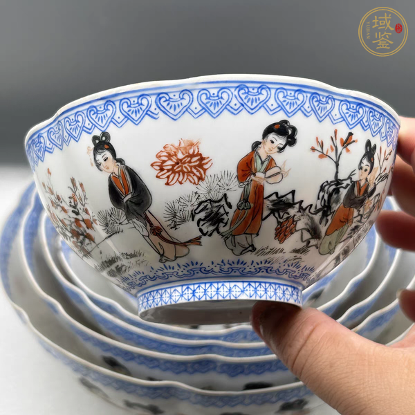 古玩陶瓷粉彩仕女薄胎碗一組真品鑒賞圖