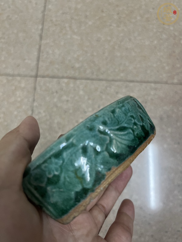 古玩陶瓷綠釉文房真品鑒賞圖