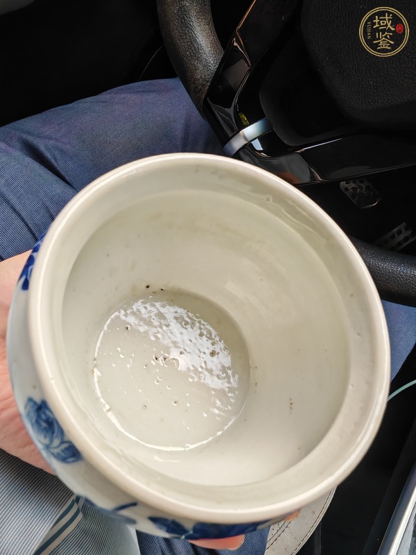 古玩陶瓷青花荷塘花卉紋水缸真品鑒賞圖