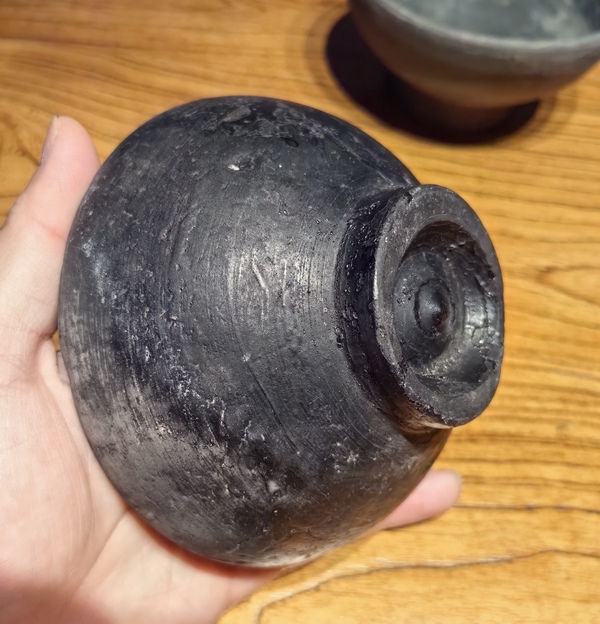 古玩陶瓷元黑陶茶盞拍賣,當前價格68元