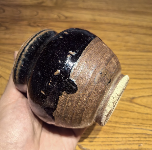 古玩陶瓷金元窯變黑釉茶入(原蓋)拍賣,當前價格136元