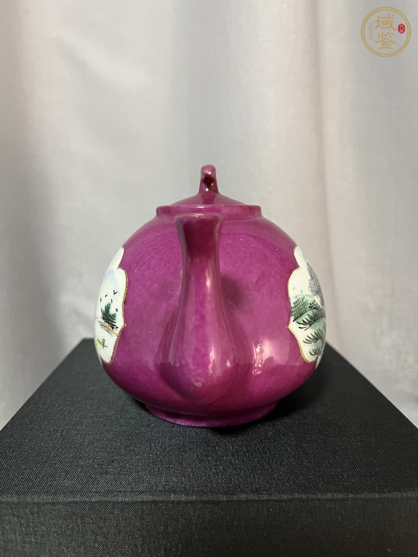 古玩陶瓷胭脂紅地開光粉彩壺真品鑒賞圖