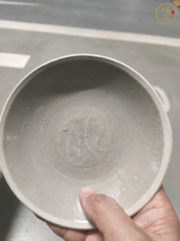 古玩陶瓷青白釉雙魚淺碗真品鑒賞圖