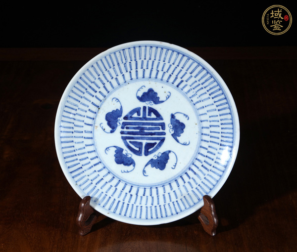 古玩清中期青花盤真品鑒賞圖