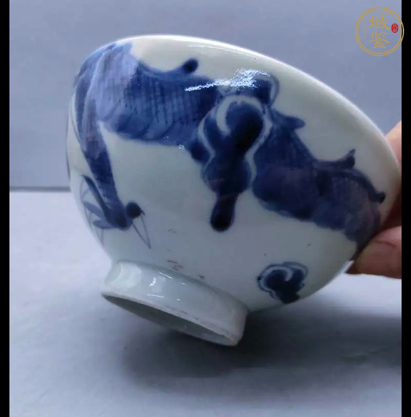 古玩陶瓷青花過墻龍紋杯（日本瓷）真品鑒賞圖