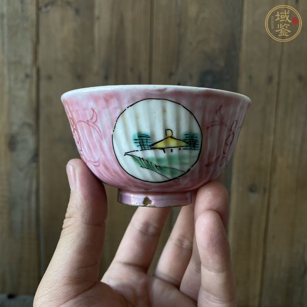 古玩陶瓷民國粉彩杯真品鑒賞圖