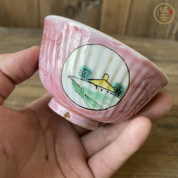 古玩陶瓷民國粉彩杯真品鑒賞圖