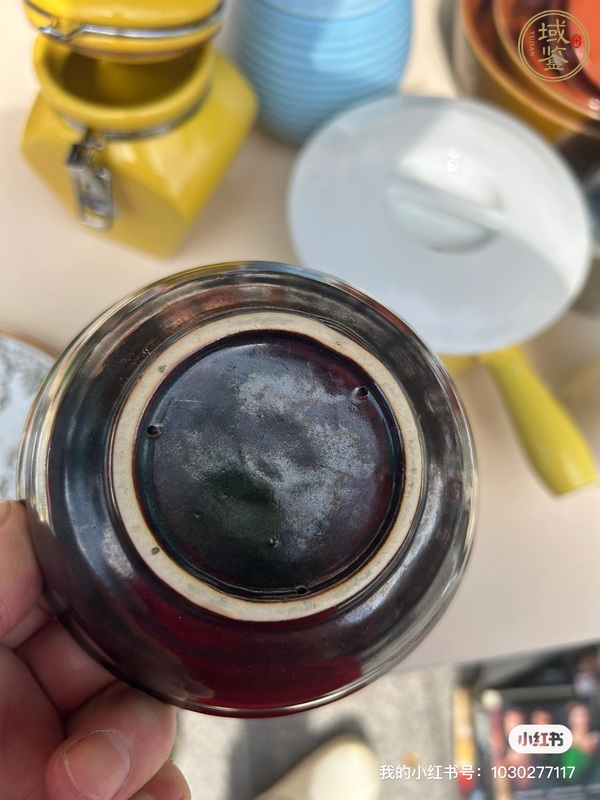古玩陶瓷窯變釉小碗真品鑒賞圖