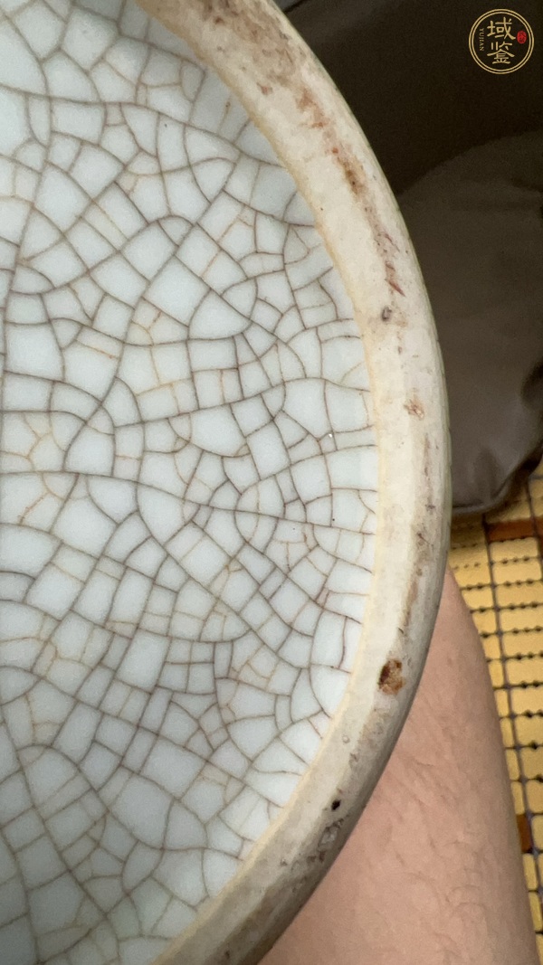 古玩陶瓷哥窯缸真品鑒賞圖