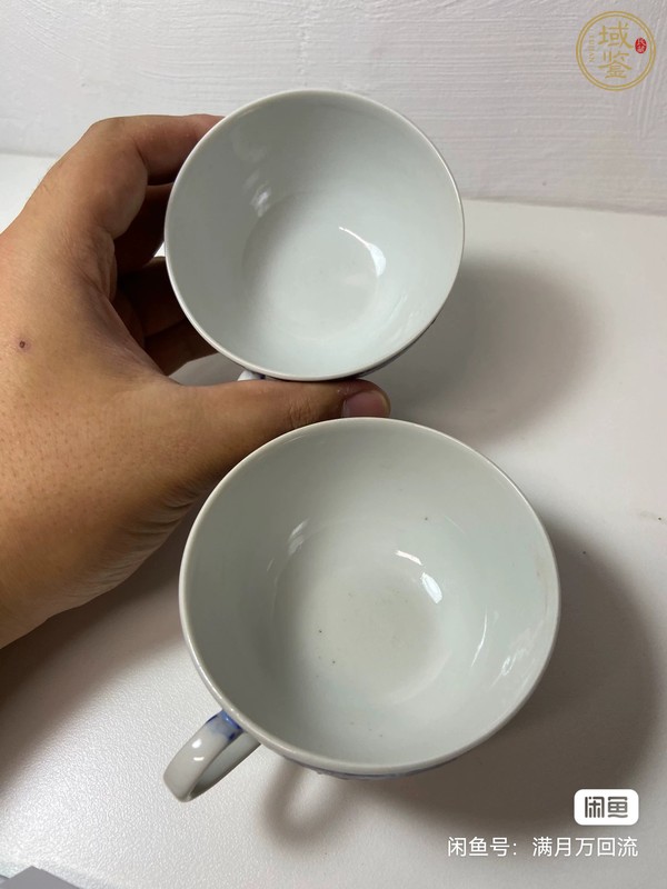古玩粉彩執杯真品鑒賞圖