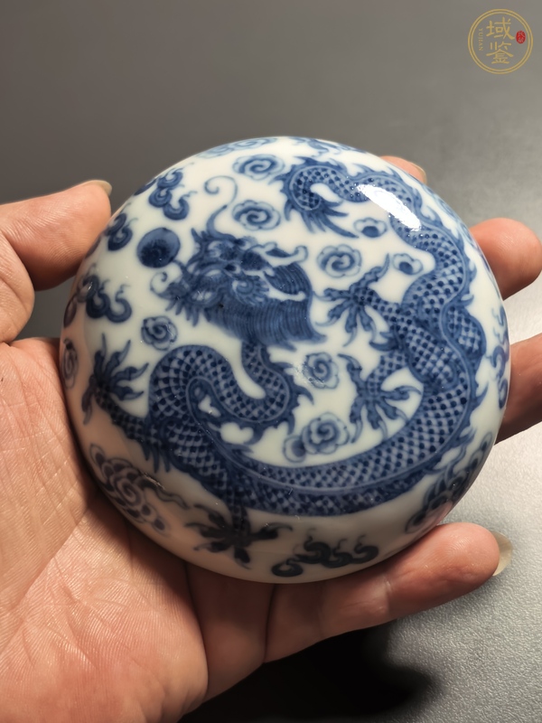 古玩陶瓷青花龍紋印盒真品鑒賞圖